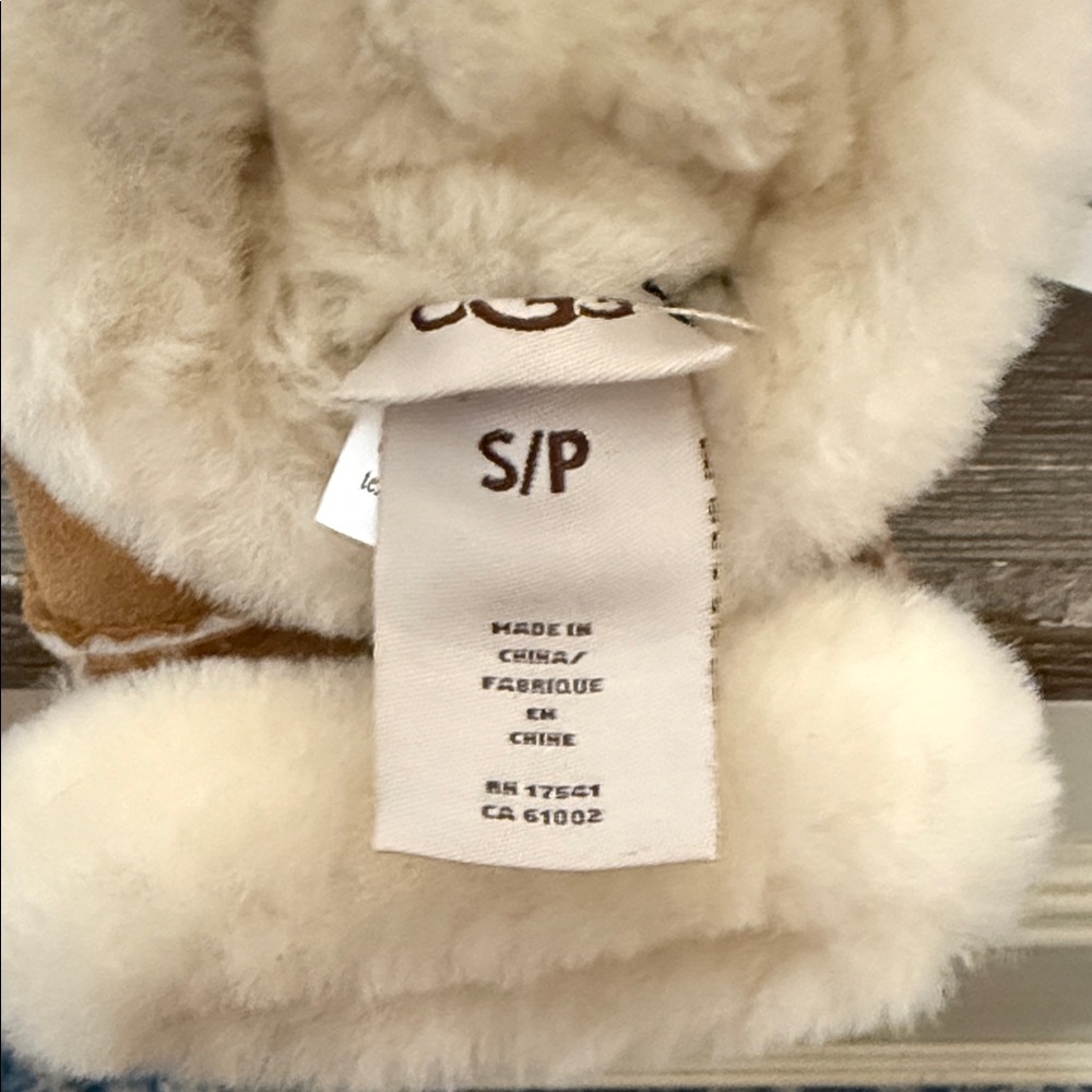 Ugg Chestnut Shearling Gloves - image 2